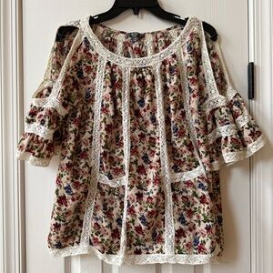 Blue Tassel Floral Lace Trim Women's Top medium peek a boo Anthropologie